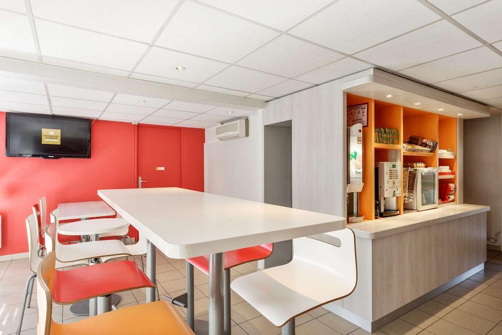 Premiere Classe Montelimar Nord - A7 Sortie 17 Les Tourrettes Luaran gambar